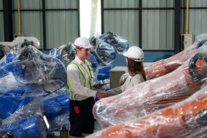 Como Embalar Tubos Industriais: Guia Completo de Proteção, Logística e Normas