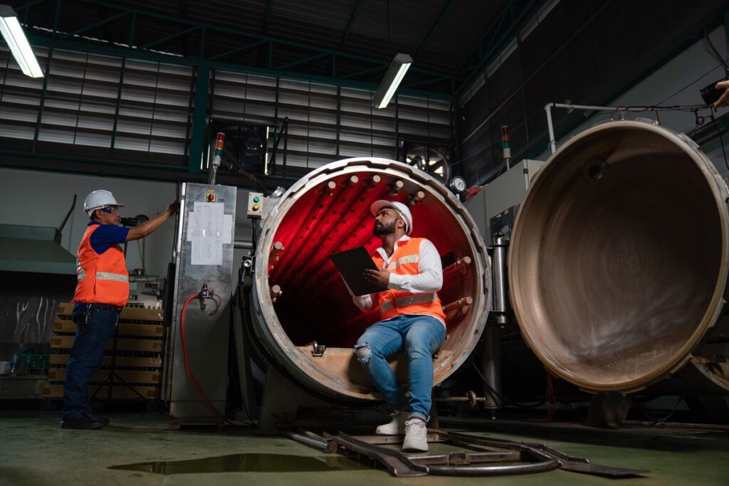 Como Funciona o Processo de Fabricação de Tubos Industriais: Guia Técnico Completo